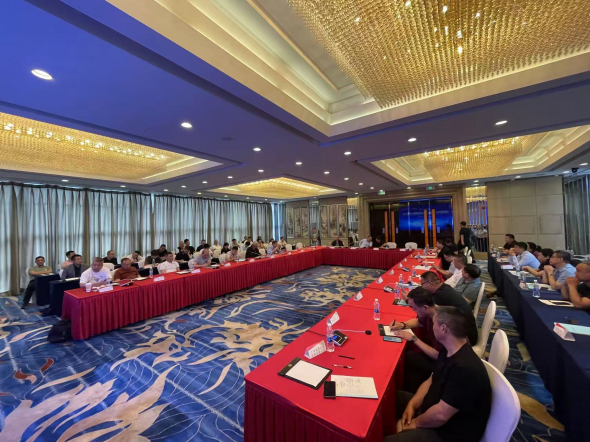 2025年中國涂料工業(yè)協(xié)會(huì)氧化鐵系顏料分會(huì)年會(huì)報(bào)道(1) 1892